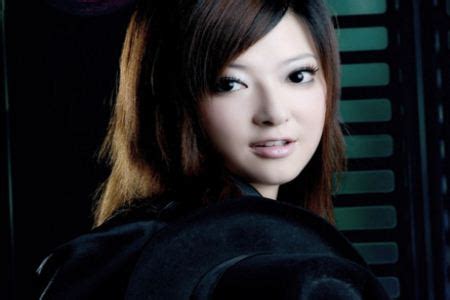 【图】百里挑一王芳韦正锴牵手成功 妞妞以前的瘦照片好美